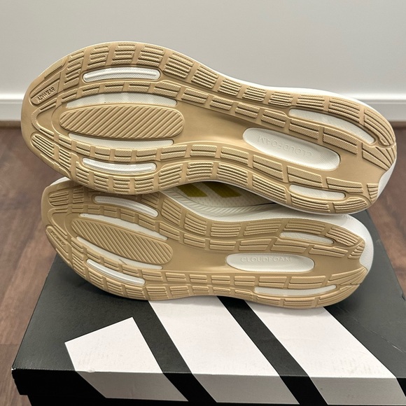 Adidas Women’s Runfalcon 3 Core White Gold Metallic Magic Beige, Size 9.5 - Picture 10 of 10